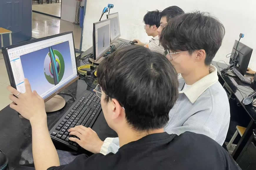 郑州城轨交通学校