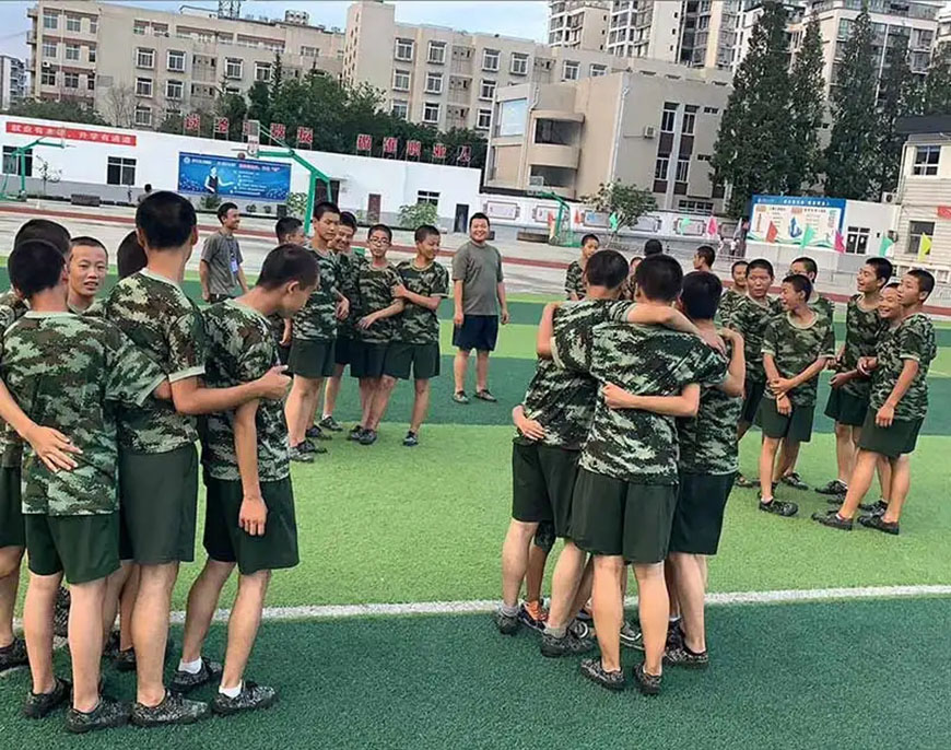 青少年教育